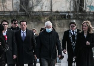 Πέτρος Φιλιππίδης: Αθώος για τον βιασμό, ένοχος για τις δύο απόπειρες – Κανένα ελαφρυντικό, λέει η εισαγγελέας