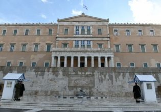 Κακοκαιρία «Μπάρμπαρα»: Αναβάλλονται  οι εργασίες της Βουλής
