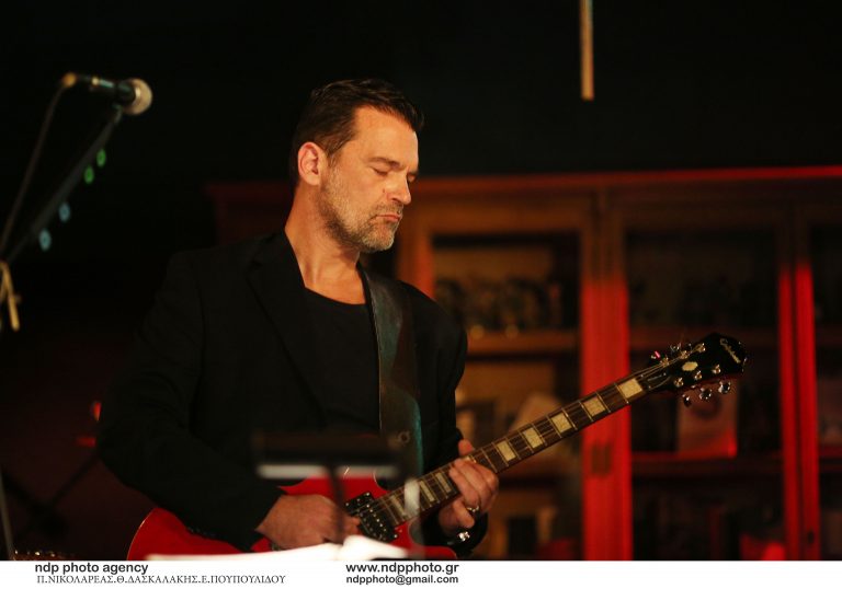 Κωνσταντίνος Καζάκος: Το «σχέδιο» για να μη γίνει νονός του ο Γεώργιος Παπαδόπουλος