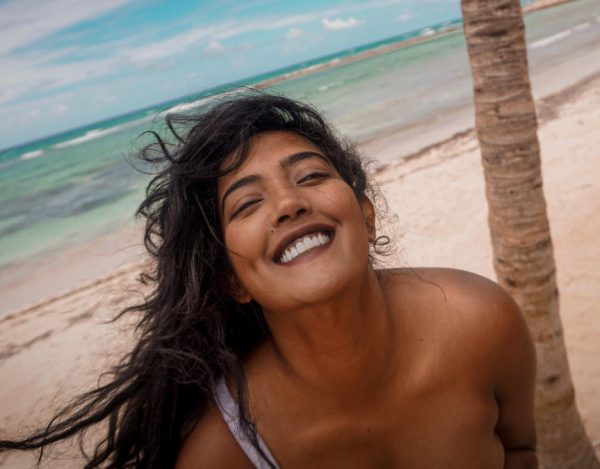 Η συγκλονιστική ιστορία αγάπης της Nesh Pillay – Η απώλεια μνήμης και η σχέση με τον άντρα και την κορούλα τους