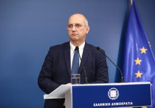 Οικονόμου: Ο κ. Τσίπρας επιχειρεί βουτιά στον λαϊκισμό των συνθημάτων