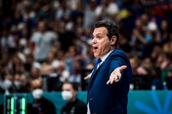 Ιτούδης: Τι συνέβη στο τάιμ άουτ με τον Λούντζη