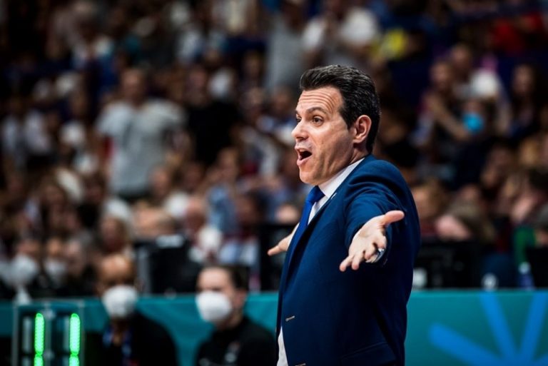 Ιτούδης: Τι συνέβη στο τάιμ άουτ με τον Λούντζη