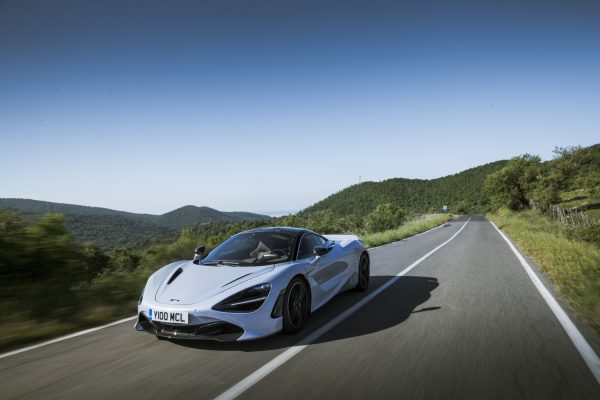 Σε τροχιά διαδοχής η McLaren 720S