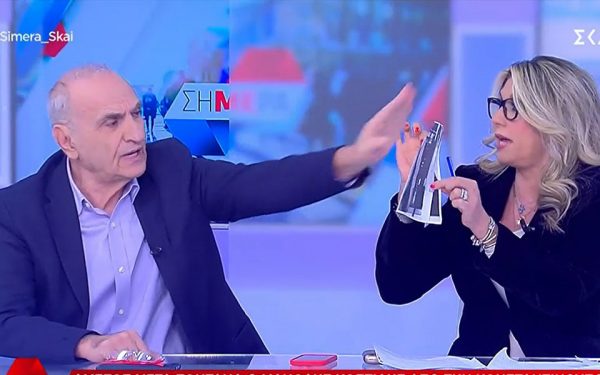 Άνευ προηγουμένου ξέσπασμα για το επεισόδιο Βαρεμένου – Καραμανλή: «Σκάστε, όταν η χώρα θρηνεί δύο νέα παιδιά»