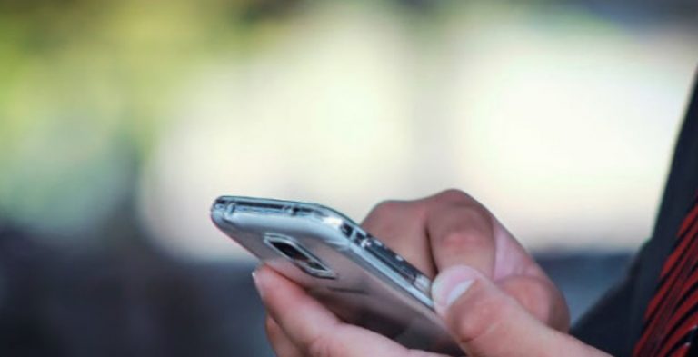 Βόλος: Άγνωστος παριστάνει τον αντιδήμαρχο για να αποσπάσει οικονομικά στοιχεία από τους πολίτες