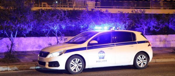 Τροχαίο στη λεωφόρο Ποσειδώνος στο ύψος της Καλλιθέας – Διακοπή της κυκλοφορίας