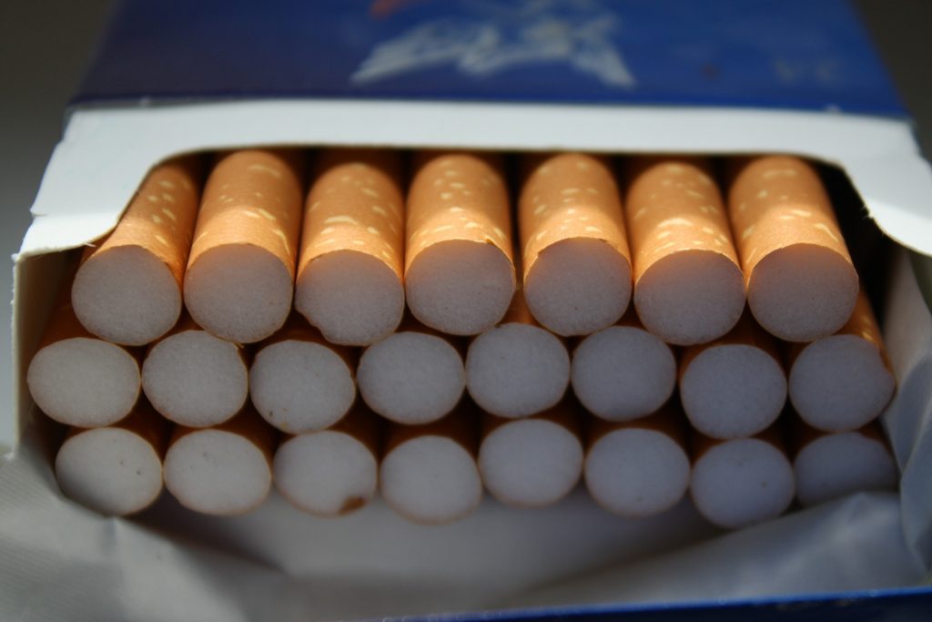 Ξάνθη: Συνελήφθη για την κατοχή λαθραίων τσιγάρων – Τα φυλούσε με κλειστό κύκλωμα παρακολούθησης