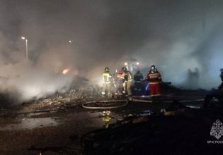 Κριμαία: Τουλάχιστον επτά νεκροί από πυρκαγιά σε κτίριο όπου στεγάζονται εργάτες κατασκευαστικών έργων