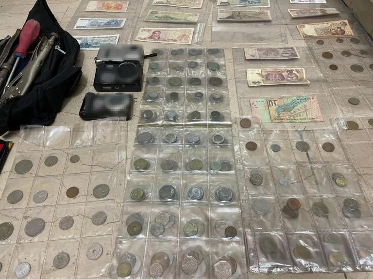 Αθήνα: Εξαρθρώθηκε σπείρα διαρρηκτών – Πιάστηκαν με τα κλοπιμαία στα χέρια