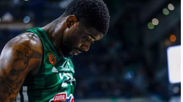 Ένα αίνιγμα σε πράσινο φόντο