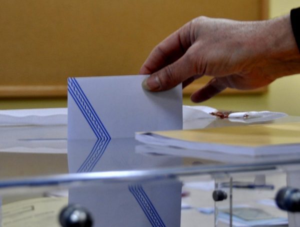 Μία είναι η Κυριακή
