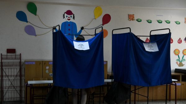 Οι γέροι χωριστά, οι νέοι άλλο πράμα…