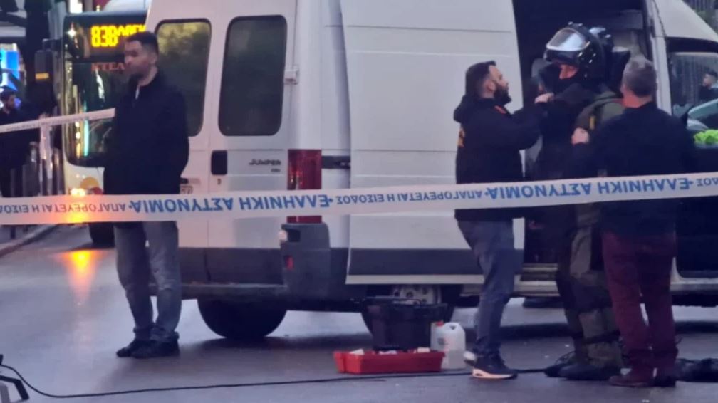 Θεσσαλονίκη: Ελεγχόμενη έκρηξη σε ύποπτο αντικείμενο έξω από το ρωσικό προξενείο