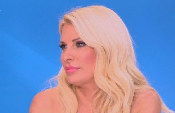 Ελένη Μενεγάκη: «Εγώ δεν αντιμίλησα ποτέ, μάθαινα, άκουγα, το βούλωνα»