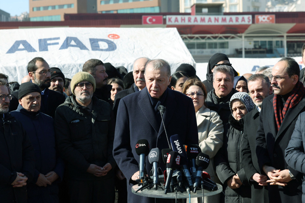 Σεισμός στην Τουρκία: Νέα κτίρια σε στέρεα εδάφη υπόσχεται ο Ρετζέπ Ταγίπ Ερντογάν