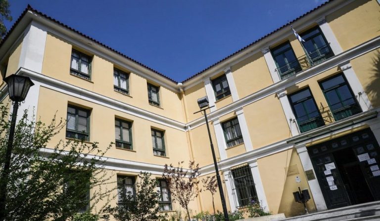 Κακοκαιρία «Μπάρμπαρα»: Κλειστά Δευτέρα και Τρίτη τα δικαστήρια