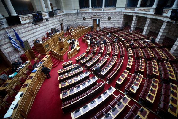 Μανούσος Βολουδάκης: Ποιος θα πάρει την έδρα του