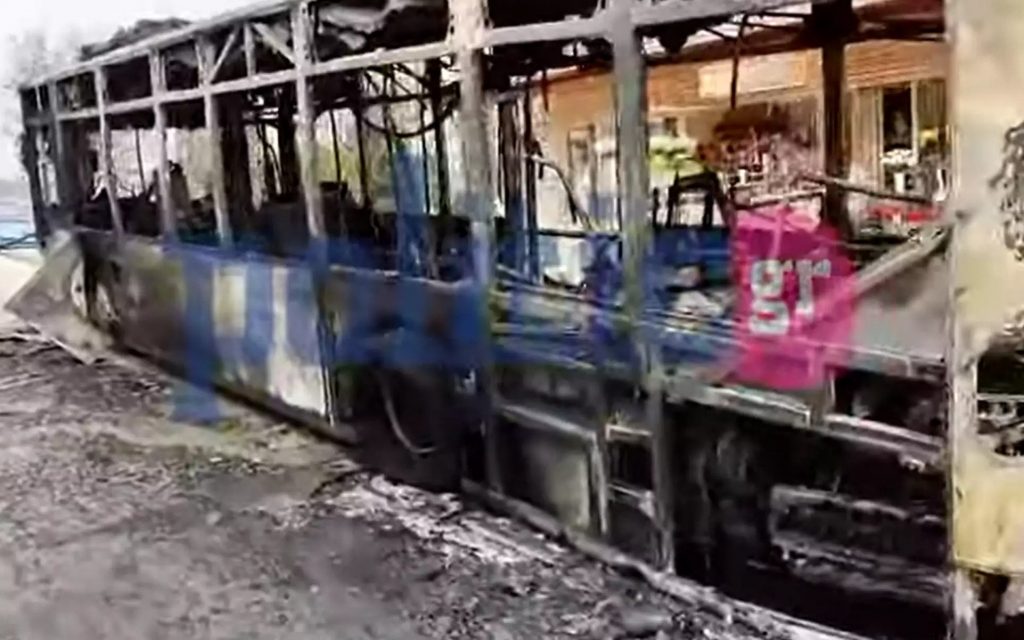 Θεσσαλονίκη: Λεωφορείο του ΟΑΣΘ άρπαξε φωτιά
