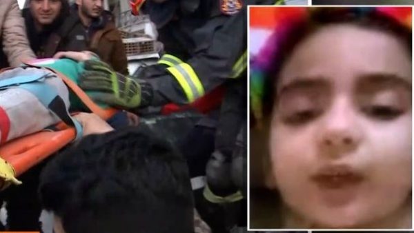 Τουρκία: Το «ευχαριστώ» της 6χρονης Φατμά στους άνδρες της ΕΜΑΚ