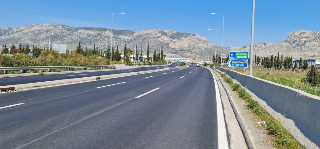 Ανακατασκευή οδικού άξονα για την ασφαλή κυκλοφορία οχημάτων στον Ασπρόπυργο