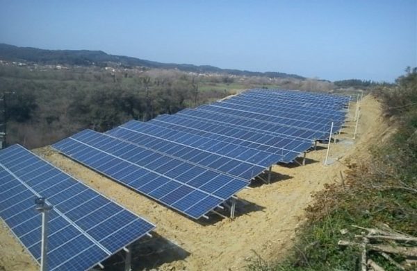 Φωτοβολταϊκό πάρκο στην Παροικιά δημιουργεί ο Δήμος Πάρου