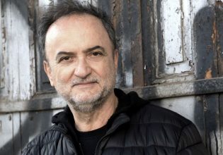 Θοδωρής Γκόνης στο in: Περπατάω μαζί με τους στίχους μου, χορεύω μαζί τους