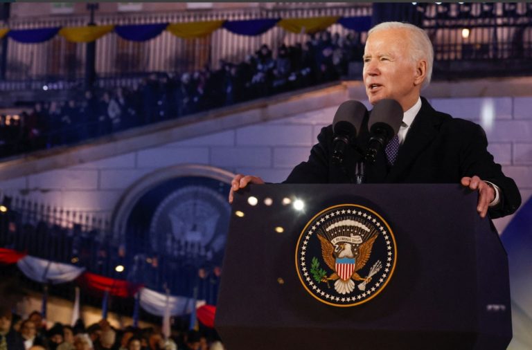 Τζο Μπάιντεν: «Η πρόθεσή μου είναι… ήταν από την αρχή να είμαι υποψήφιος»