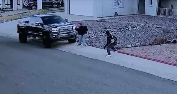 ΗΠΑ: «Ο διάβολος μου είπε να σκοτώσω 3 άτομα» – Άνδρας «θέρισε» ζευγάρι με το αμάξι του