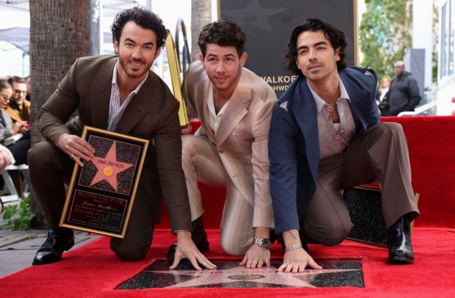 Jonas Brothers: Απέκτησαν το δικό τους αστέρι στη Λεωφόρο της Δόξας