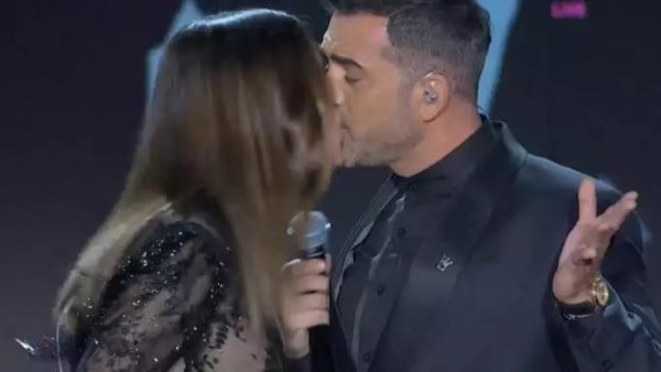 Λίτσα Γιαγκούση: Εδωσε καυτό φιλί στον Στέφανο Κωνσταντινίδη