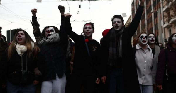 Καλλιτέχνες: Επιφυλάσσονται για την ΚΥΑ – Πότε εκδικάζεται στο ΣτΕ η αίτηση ακύρωσης του ΠΔ