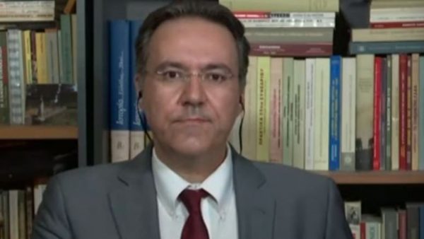 Θανάσης Καμπαγιάννης για Πολάκη: «Εμφυλιοπολεμικές ονειρώξεις της ιεραρχίας της Εισαγγελίας»