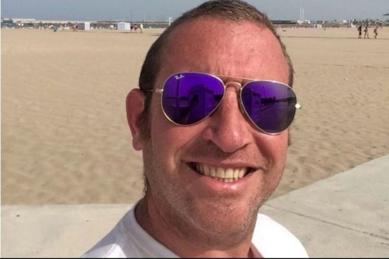 Βρετανία: Στη φυλακή ο κατά συρροή βιαστής αστυνομικός Ντέιβιντ Κάρικ