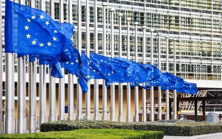 Πόλεμος στην Ουκρανία: H ΕΕ υιοθέτησε το δέκατο πακέτο κυρώσεων σε βάρος της Ρωσίας