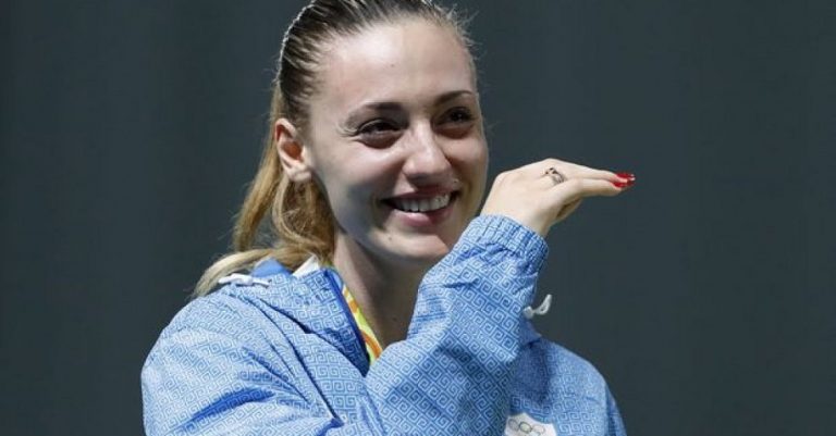 Άννα Κορακάκη: «Είναι κάτι τραυματικό – Αν δεν το ζήσεις, δεν μπορείς να το καταλάβεις»