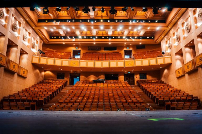 Παραιτήθηκαν και οι καθηγητές της Δραματικής Σχολής του ΚΘΒΕ