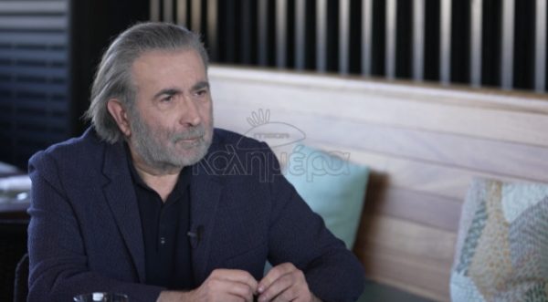 Λάκης Λαζόπουλος: «Τα πρωινά το παρατραβάνε και το διαδίκτυο έχει και λεκάνες για να κάνει ο καθένας τον εμετό του»