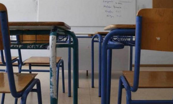 Σέρρες: Διασωληνωμένη στο Ιπποκράτειο μαθήτρια – Έπεσε από τις σκάλες του σχολείου