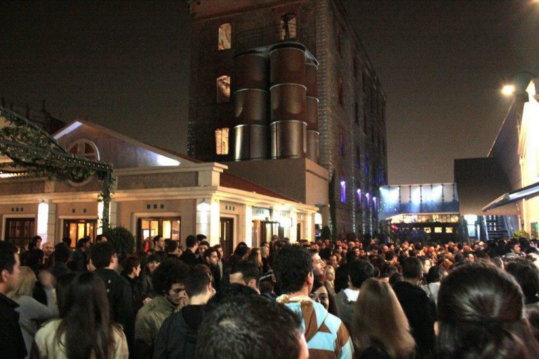 Θεσσαλονίκη: Πωλείται ο ιστορικός πολυχώρος ψυχαγωγίας «Μύλος», με 35 χρόνια ιστορίας – Πόσο κοστίζει