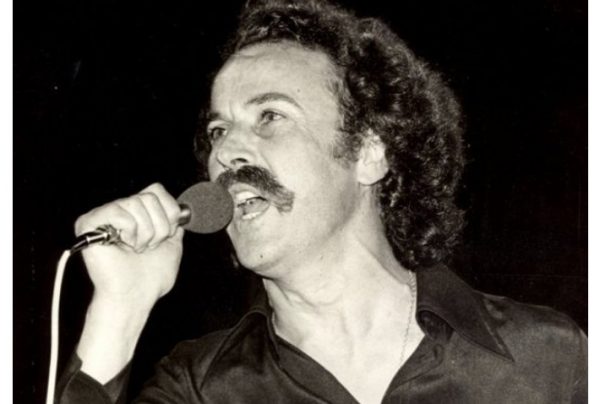 Νίκος Ξυλούρης: Ο «Αρχάγγελος της Κρήτης» που πέταξε νωρίς