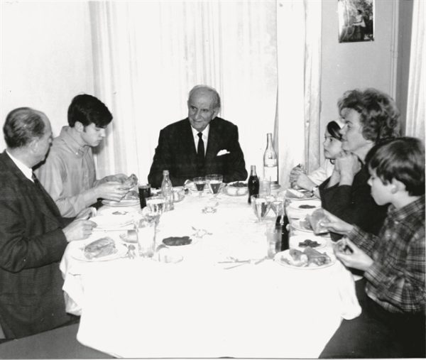 «Nepo babies»: οι γόνοι έγιναν «μωρά»