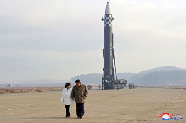 Βόρεια Κορέα: Νέες εκτοξεύσεις βαλλιστικών πυραύλων προς την Ανατολική Θάλασσα