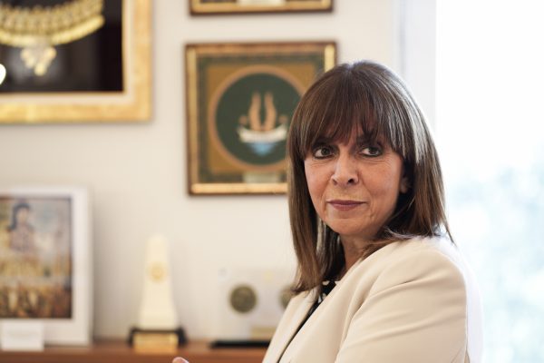 Σακελλαροπούλου: Το μήνυμα για την επέτειο από την εισβολή στην Ουκρανία