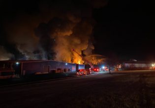 ΗΠΑ: Μεγάλη φωτιά στο Οχάιο από εκτροχιασμό αμαξοστοιχίας