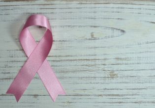 Παγκόσμια Ημέρα κατά του Καρκίνου: Ελπίδα δίνουν οι στοχεύουσες θεραπείες και η ανοσοθεραπεία