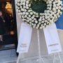 Τρίπολη: Πλήθος στεφάνων στην εκκλησία για το ύστατο χαίρε στον υποσμηναγό Μάριο – Μιχαήλ Τουρούτσικα