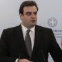 Κυριάκος Πιερρακάκης: Οταν ο υπουργός κοντράρει τον «τεχνητό» εαυτό του