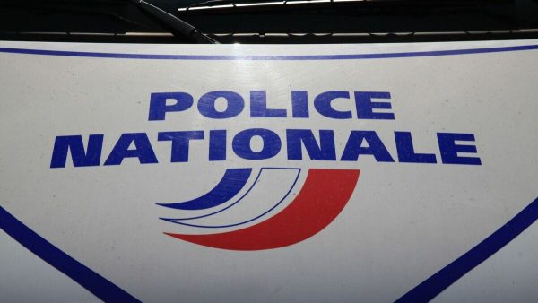 Παρίσι: Πανικός σε εμπορικό κέντρο στη συνοικία Λα Ντεφάνς