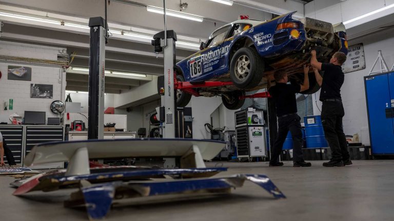 Porsche 959 Paris-Dakar: Αναδομώντας το αγωνιστικό παρελθόν